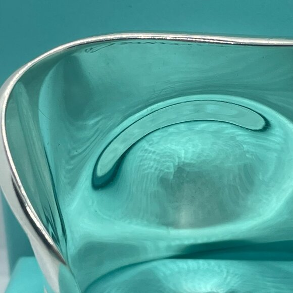 Tiffany & Co. Silver Elsa Peretti Bone Cuff Left Hand Medium 6" Circumference - Picture 8 of 16